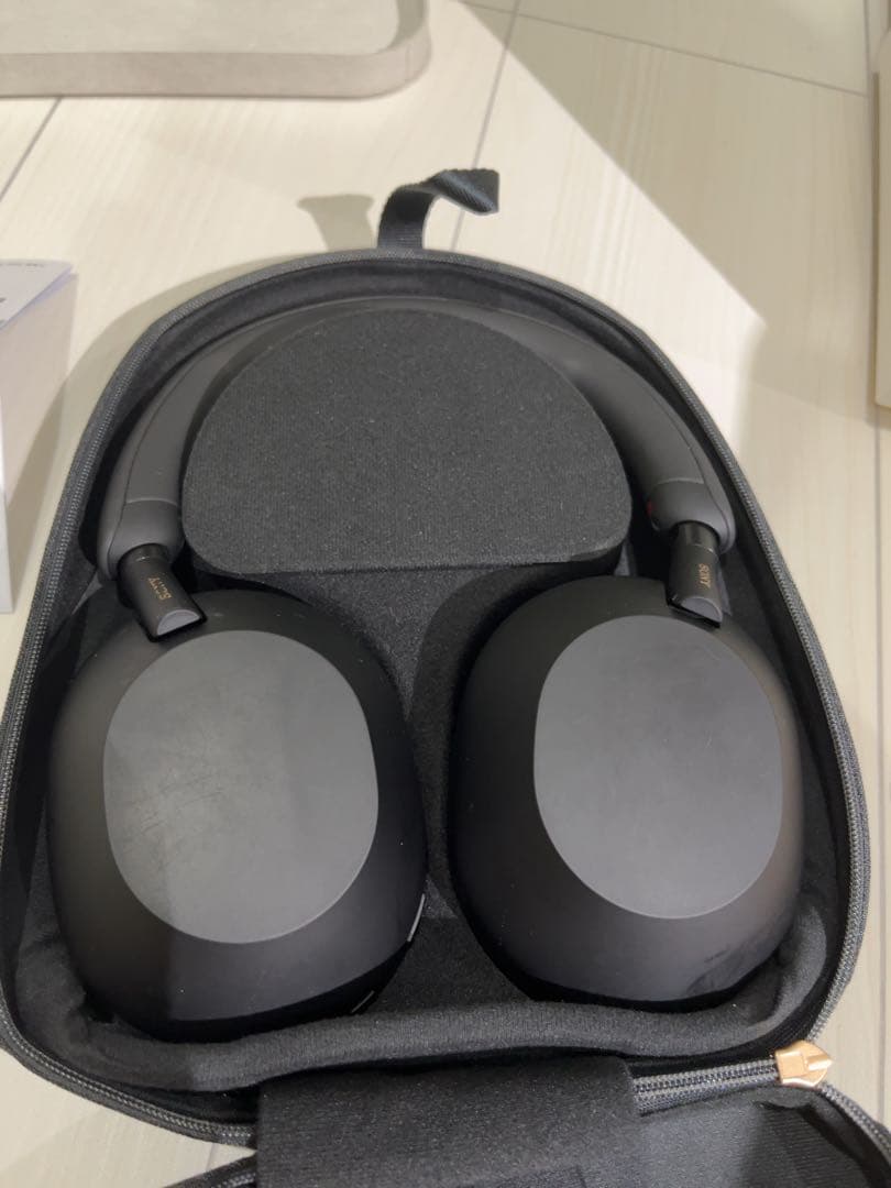 【美品】SONY WH-1000XM5 ワイヤレスノイズキャンセリングヘッドホン