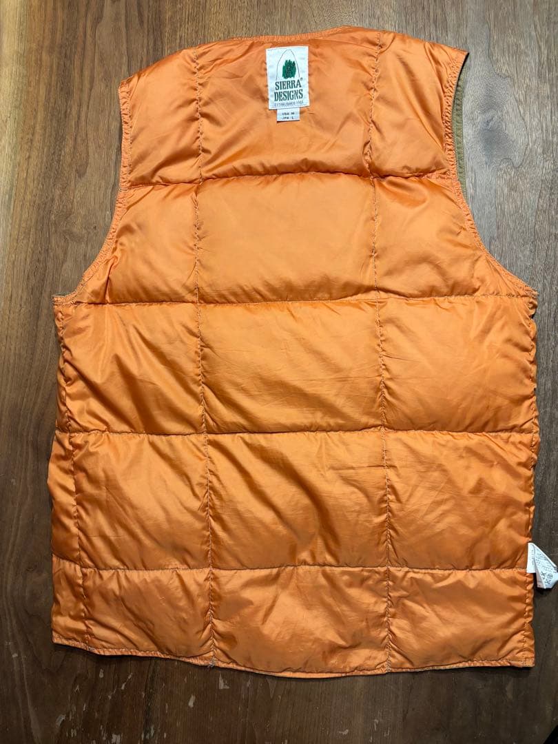 SIERRA DESIGNS ダウンベスト ベージュ/オレンジ