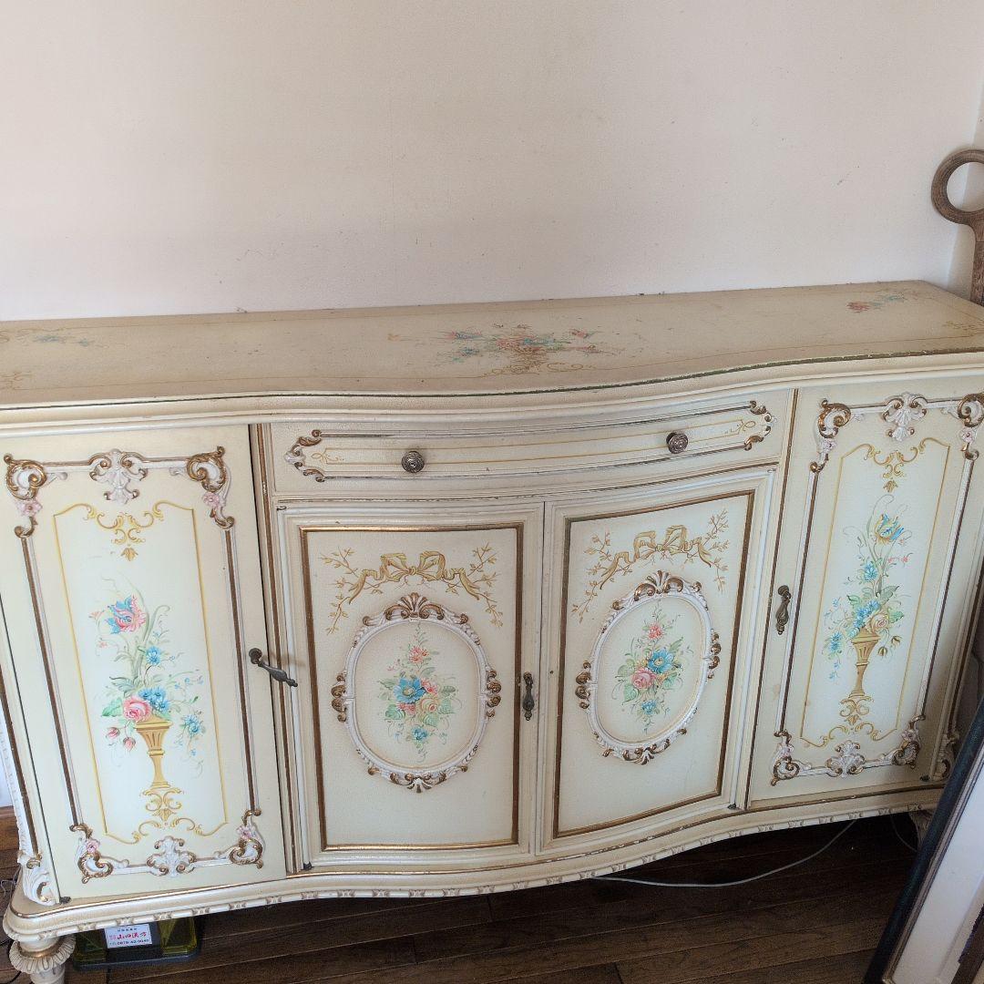 コッペ アイボリー フローラルペイント キャビネット