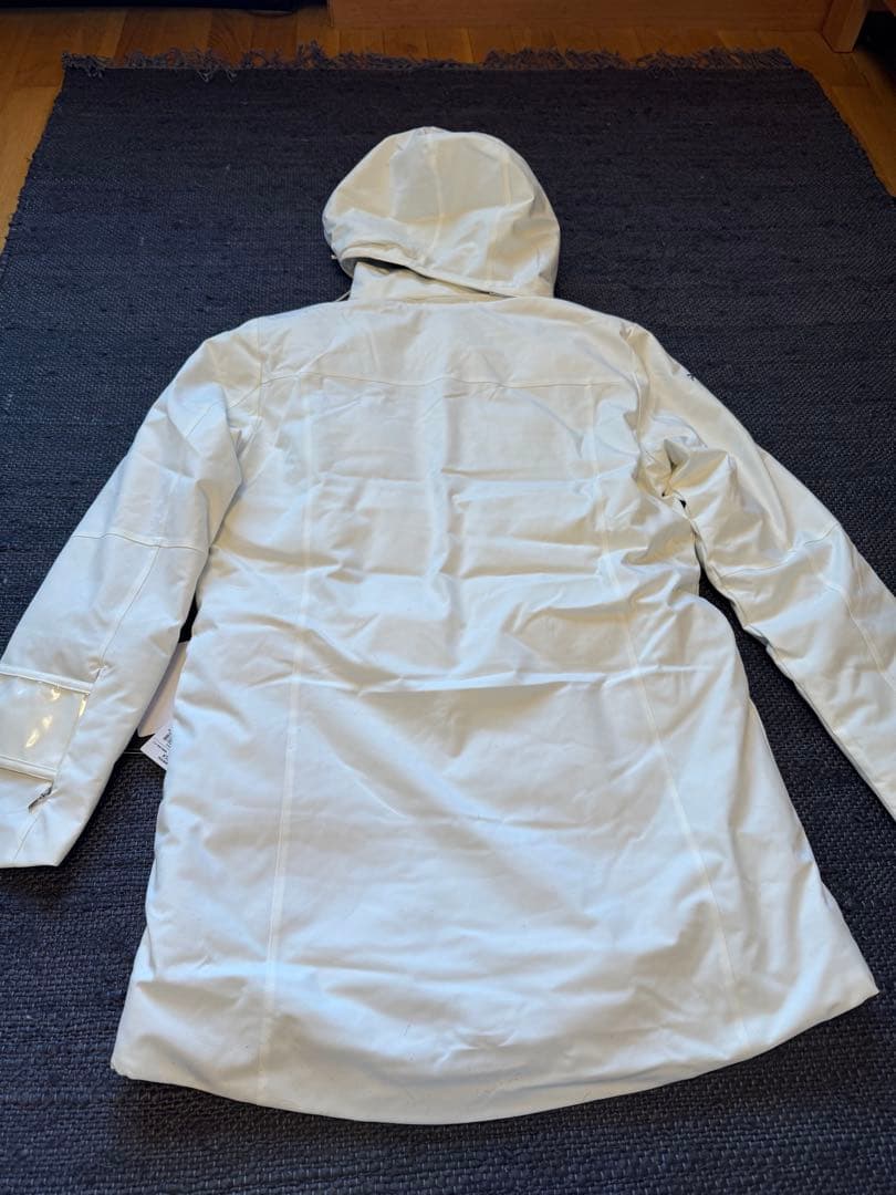 PHENIX RUBY JACKET レディース スキージャケット ホワイト