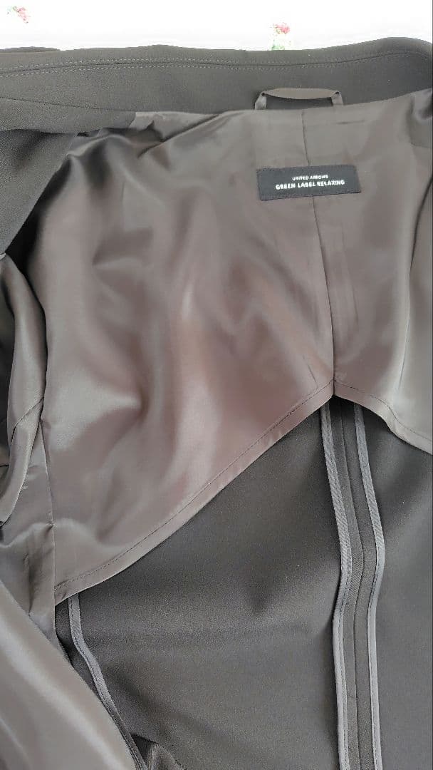 【タグ付】ジャケット　試着のみ　黒　サイズ40 グリーンレーベルリラクシング