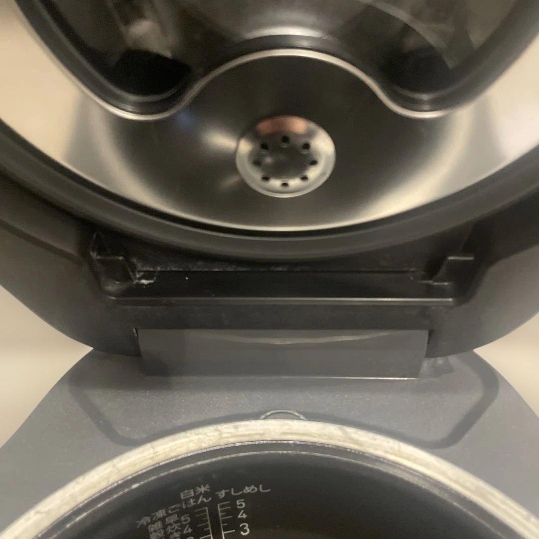 T-fal 炊飯器 遠赤直火炊き　5.5合炊き　メタリック　PK880CJP