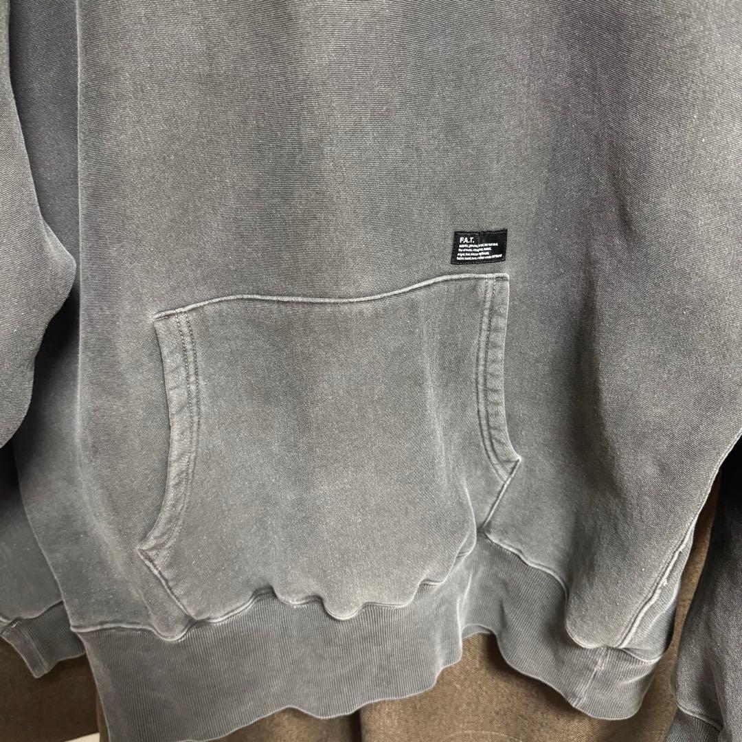 F.A.T. ハーフジップ トレーナー