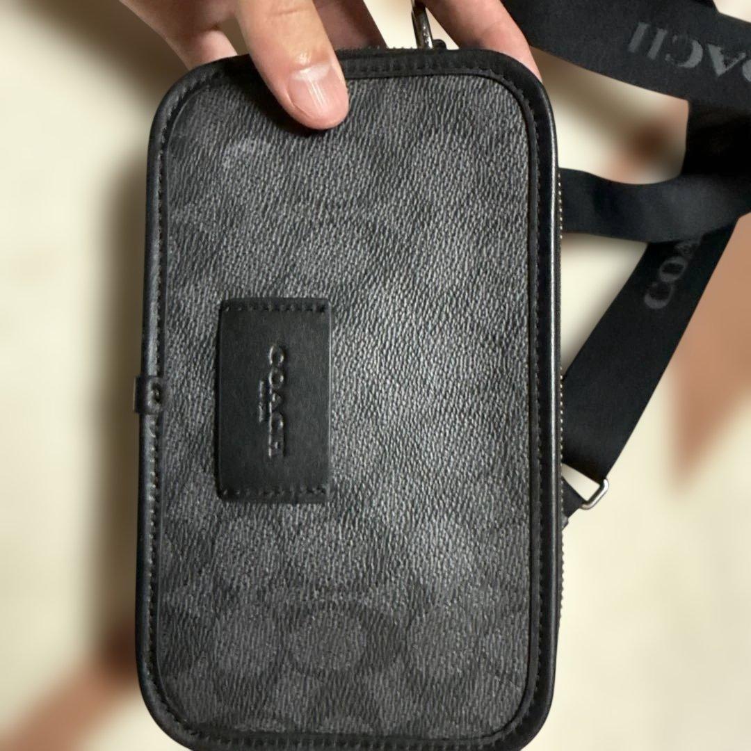 COACH ブラック ショルダーバッグ CW365QBM5