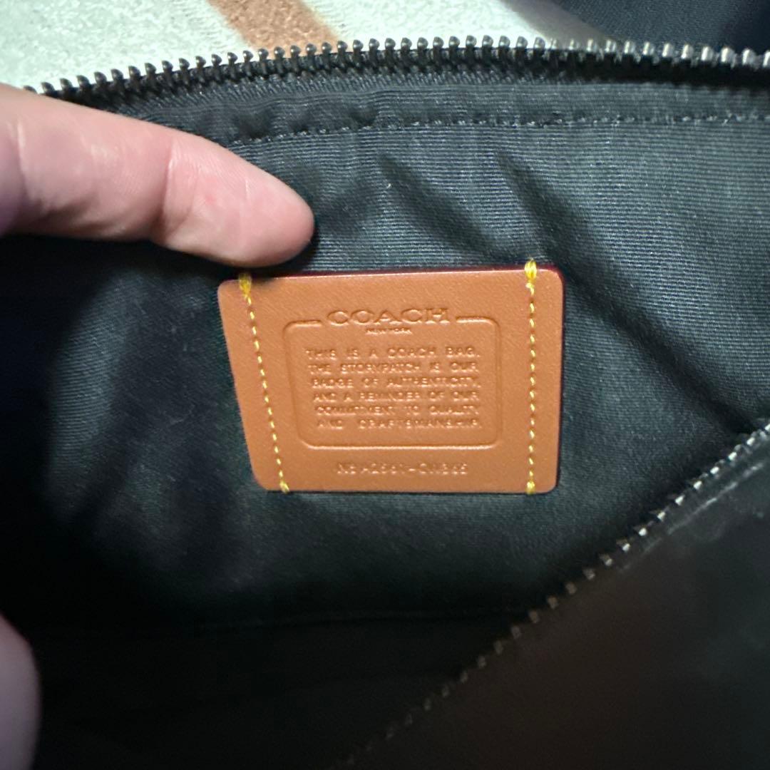 COACH ブラック ショルダーバッグ CW365QBM5