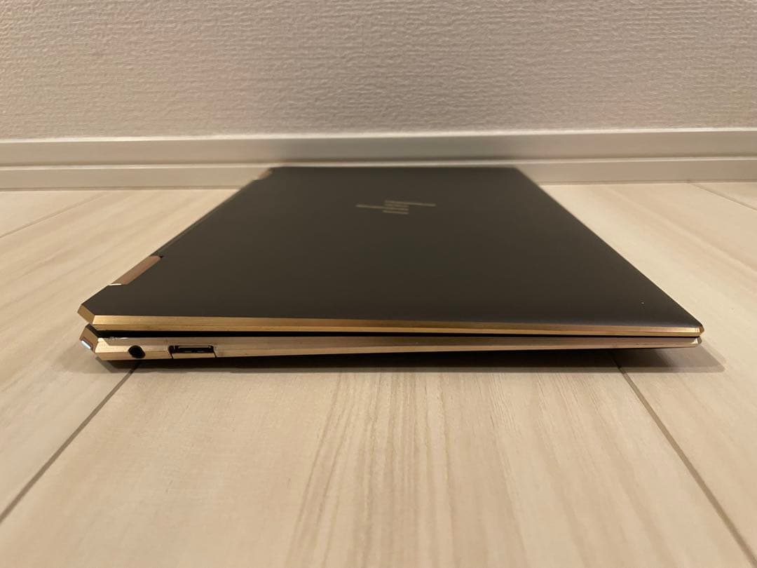 HP Spectre x360 i7 10世代 1TB Office
