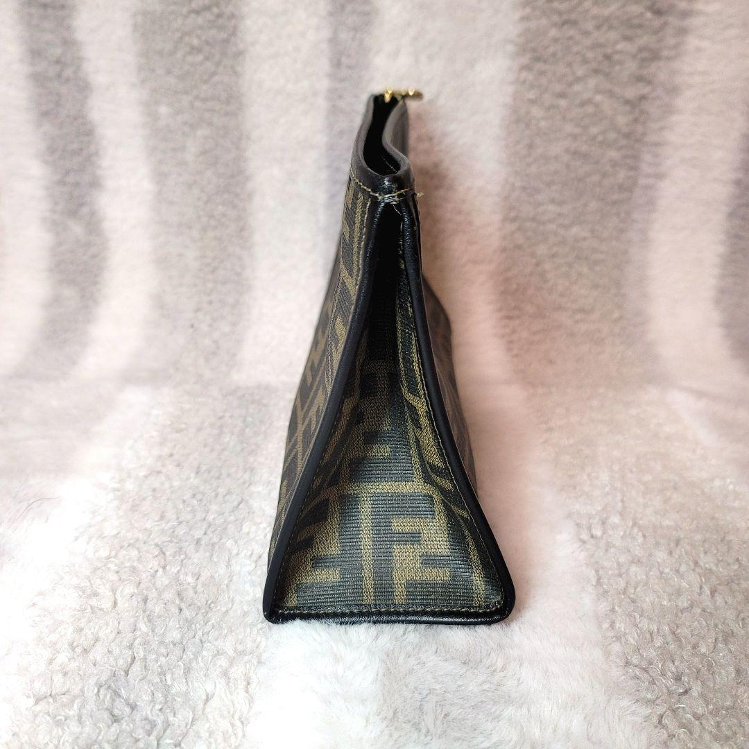 【美品】FENDI ポーチ ズッカ キャンバス ブラウン セカンドバッグ レザー