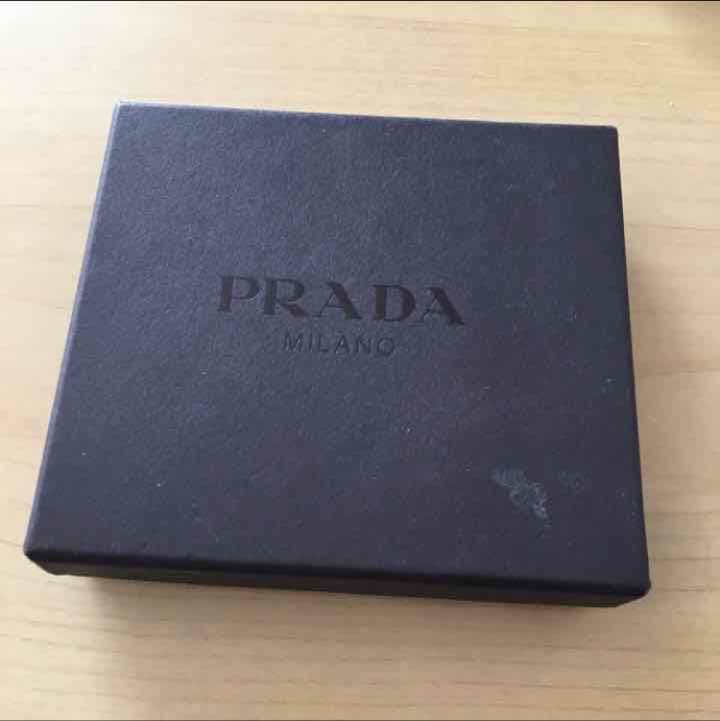 PRADA ストラップ