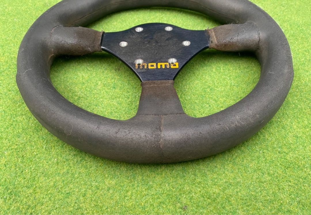 MOMO ステアリング 本体