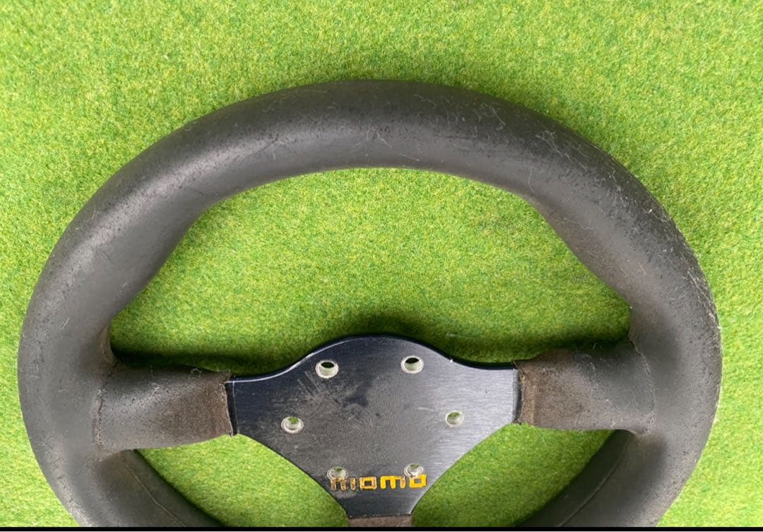 MOMO ステアリング 本体