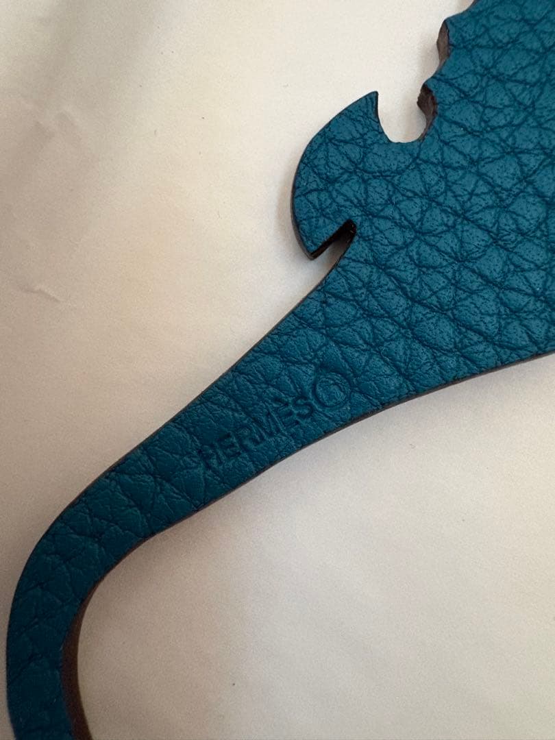 HERMES タツノオトシゴ チャーム　プティアッシュ　新品