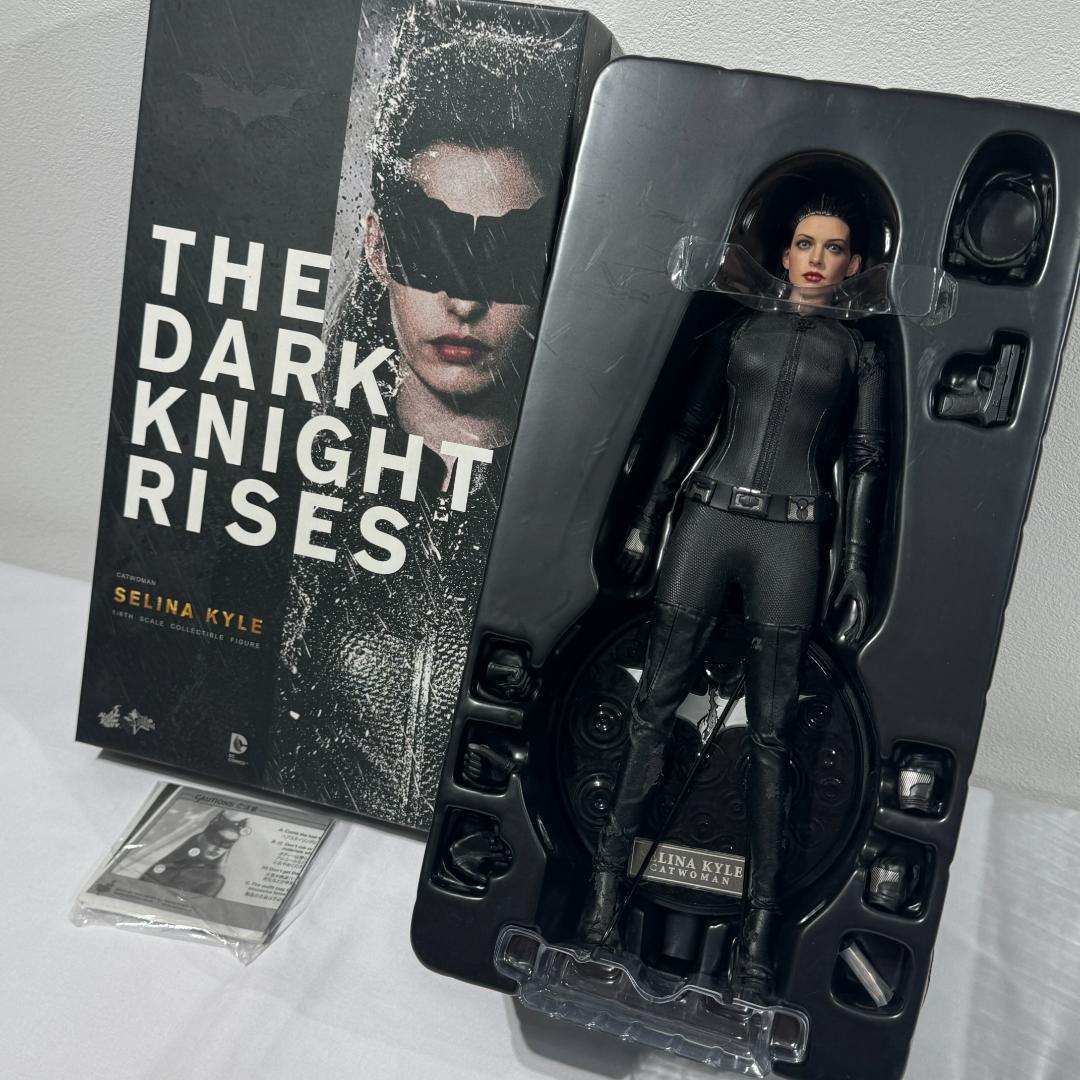 ホットトイズ セリーナ・カイル キャットウーマン フィギュア