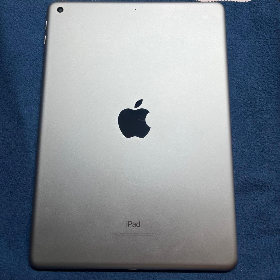 Apple iPad 第5世代 シルバー 本体 32GB
