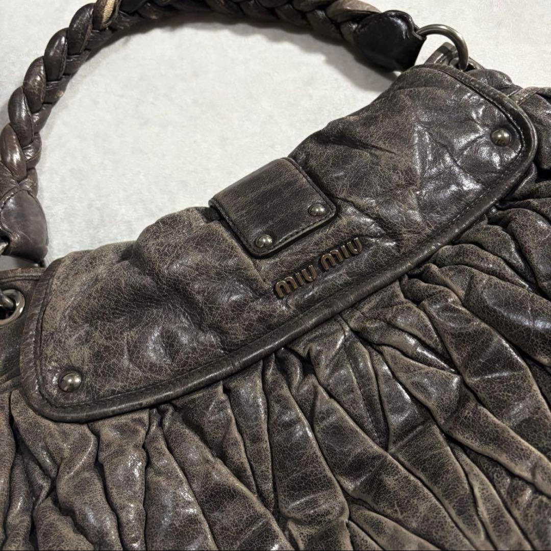 バッグ Y2K archive MIUMIU Matelasse leather bag