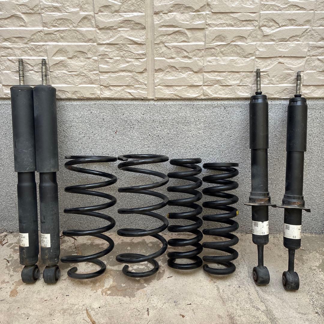 【離島除き】プラド150 後期　ディーゼル　純正　ショック　スプリング