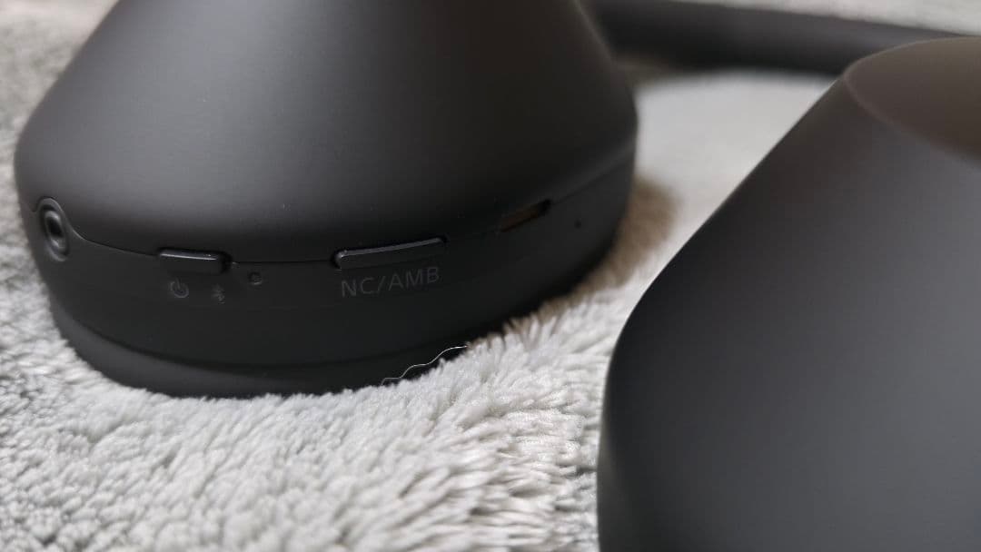 SONYソニー ワイヤレスヘッドホン ブラック WH-1000XM5/保証書あり