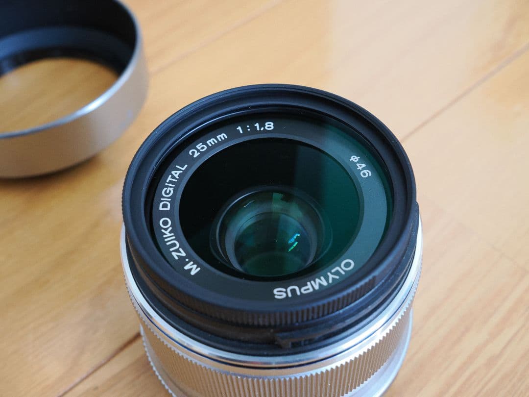 OLYMPUS M.ZUIKO 25mm f/1.8　単焦点レンズ