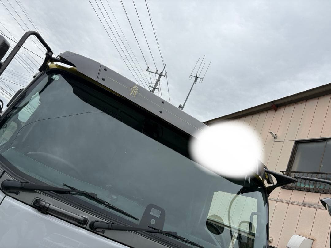 いすゞ　フォワード　ワイド　フロントバイザー