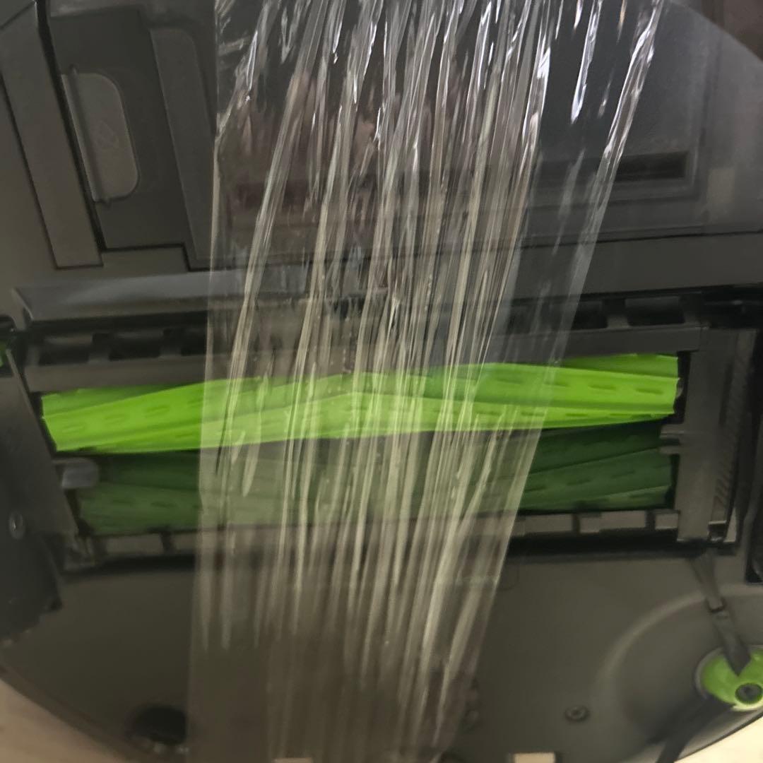 ルンバ j7 ロボット掃除機 アイロボット 高性能カメラ コード類回避 動作良好