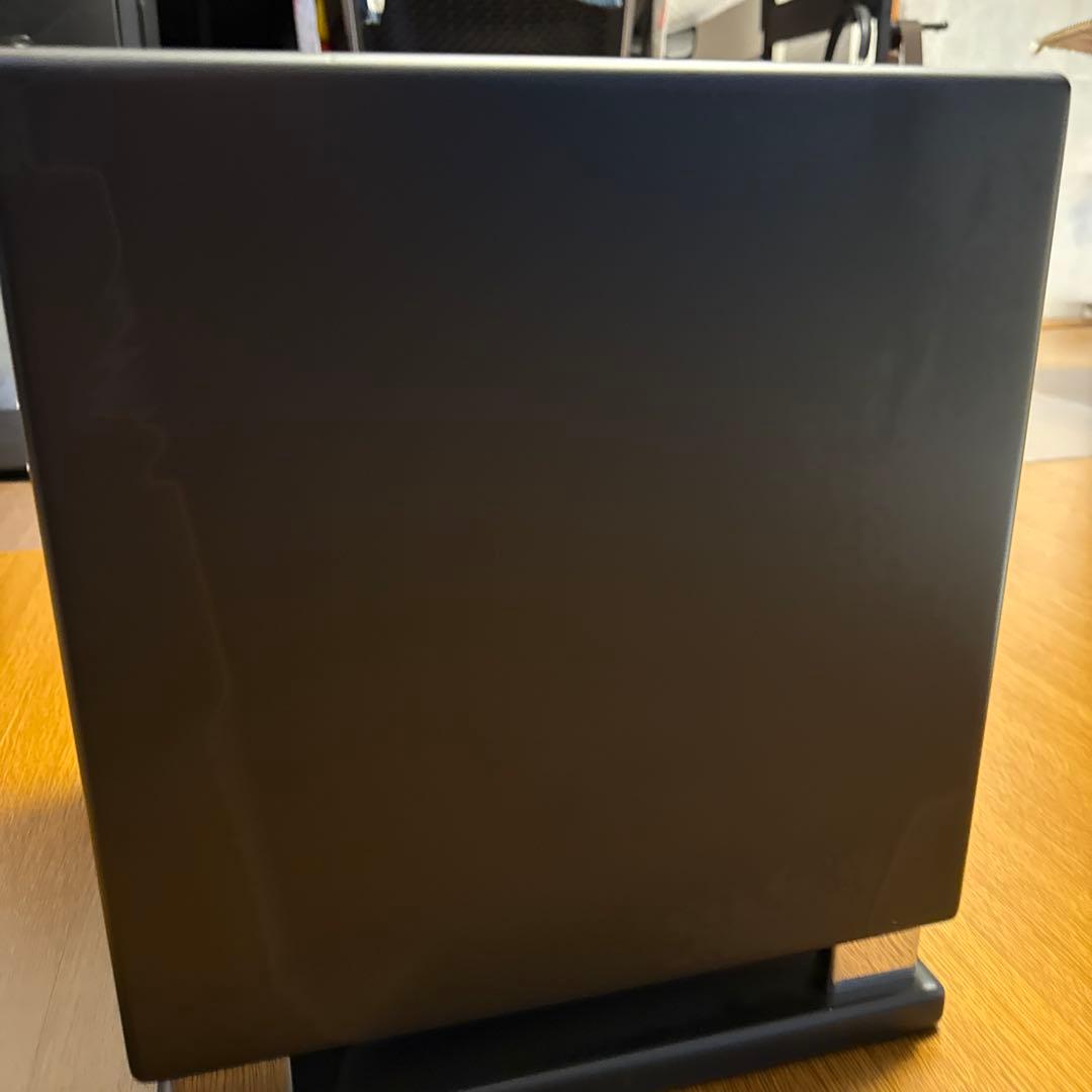 ELAC Sub 2030 サブウーファー