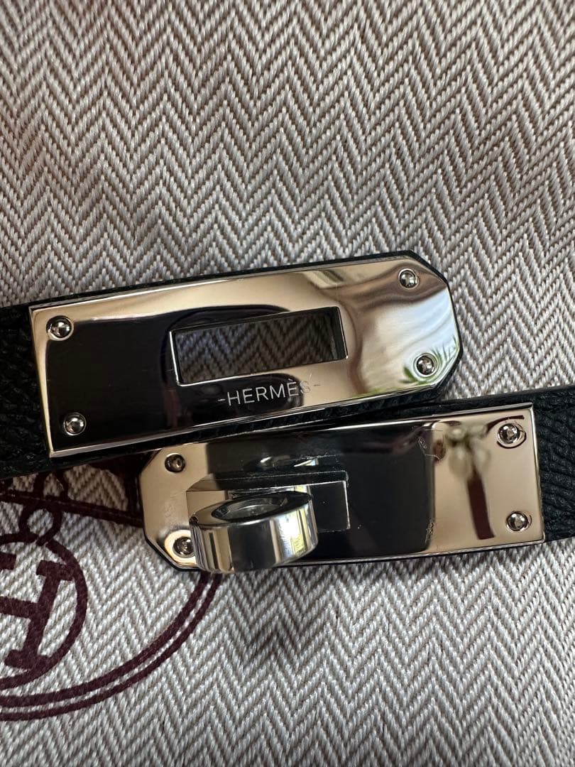 HERMÈS 黒×シルバー レザーベルトC 刻印