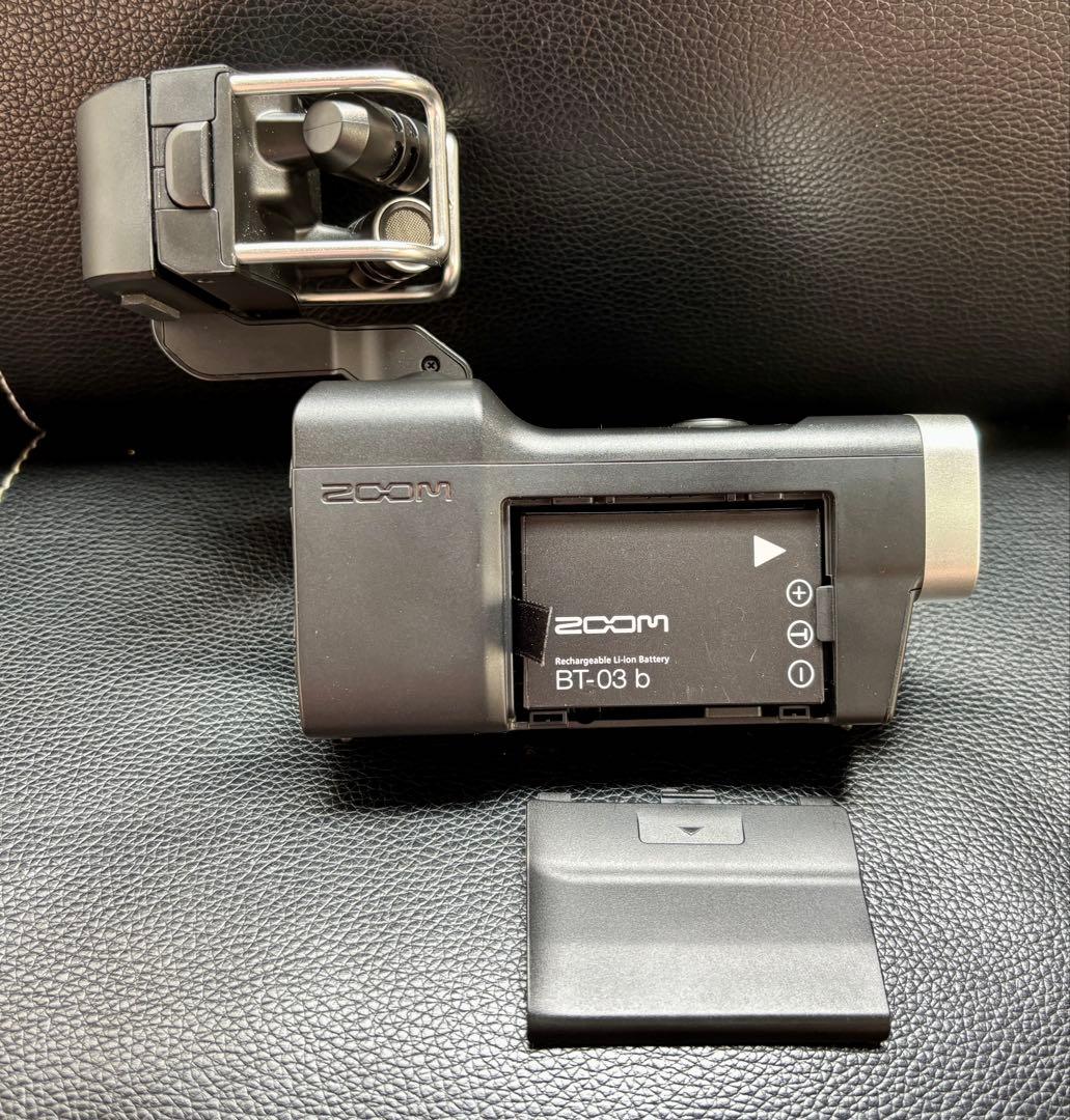 ビデオカメラ ZOOM Q8 Handy Video Recorder