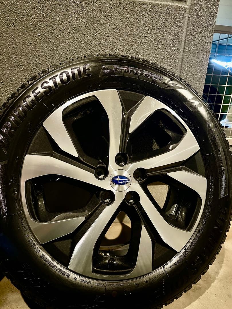 アウトバックBT5純正ホイール+スタッドレス4本セット【12/31まで】