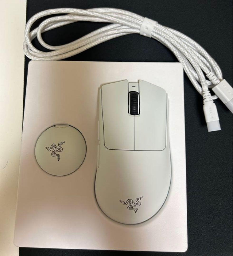 Razer DeathAdder V4 Pro ホワイト