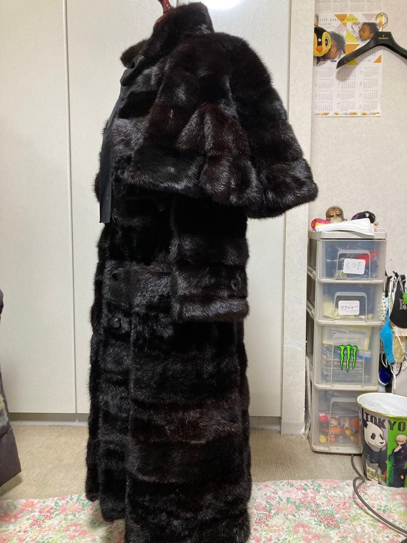 ニナリッチ　ケープ付きミンクファーコート