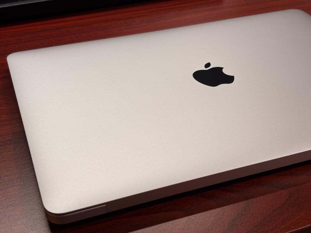 MacBook本体 MacBook Air 2020 16GB/512GB