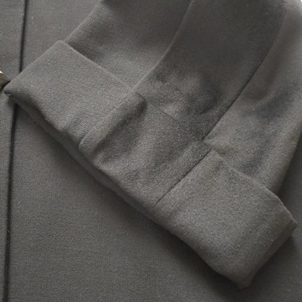 ✨美品✨プラダ　WOOL ポンチョ コート　ショールカラー ブラック　サイズ44