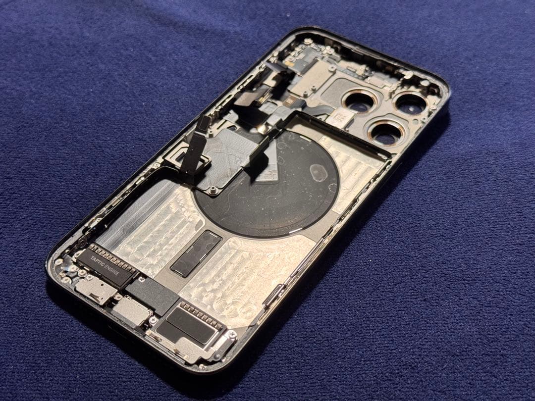 iPhone15ProMax ブラックチタニウム 純正フレーム 背面ガラス