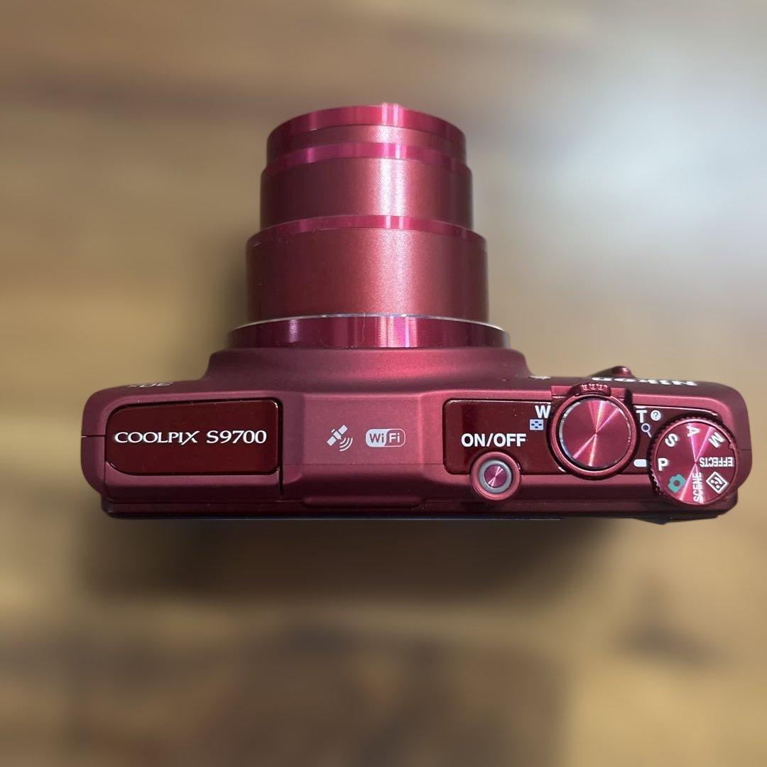 Nikon COOLPIX S9700 赤