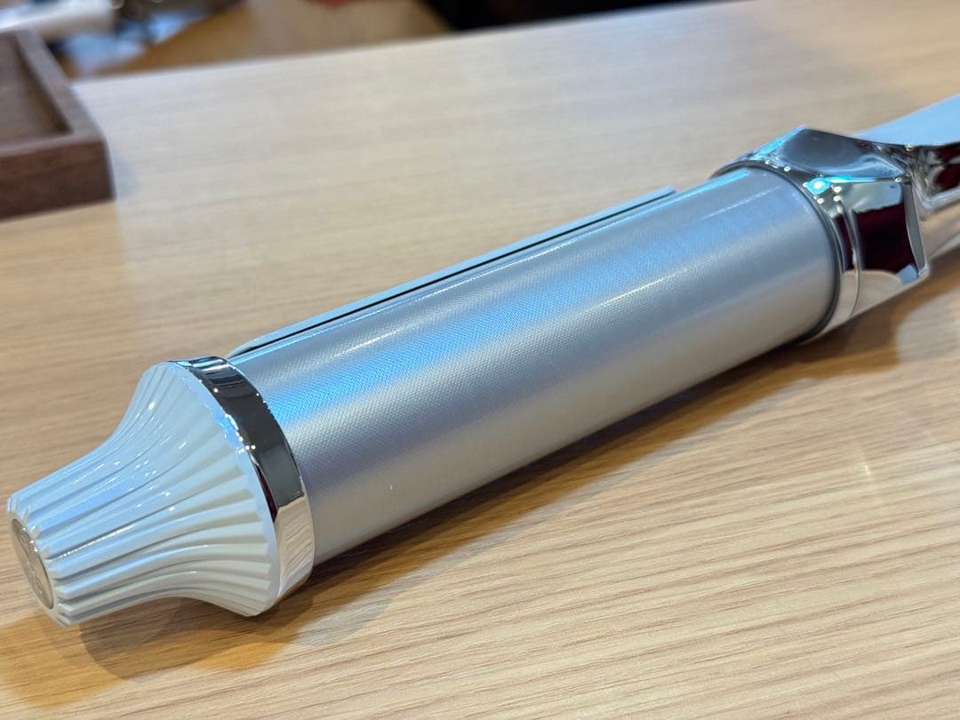 C7027【リファ】カールアイロンプロ RE-AV-02A 38mm 2024年