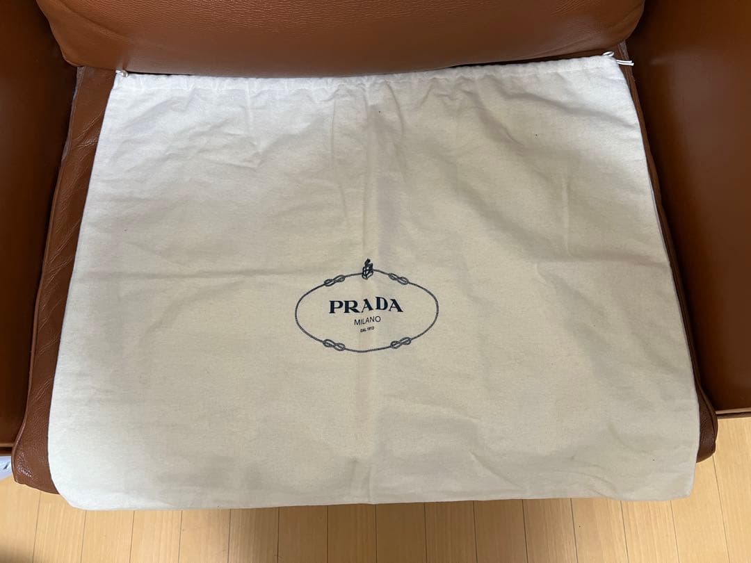 美品 PRADA プラダ リュック バックパック 三角ロゴ