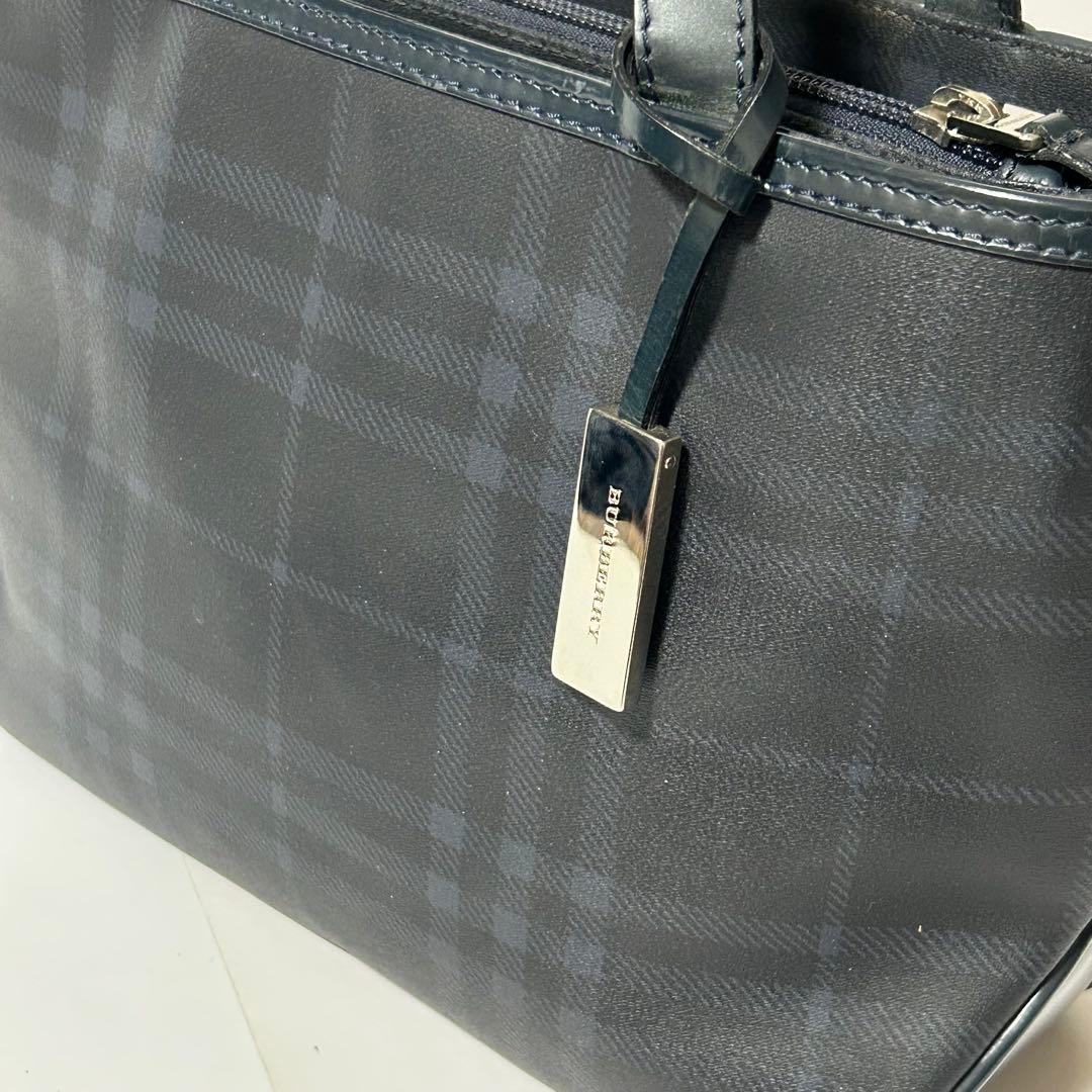 バーバリー ノバチェック PVC レザー ハンドバッグ トートバッグ ネイビー