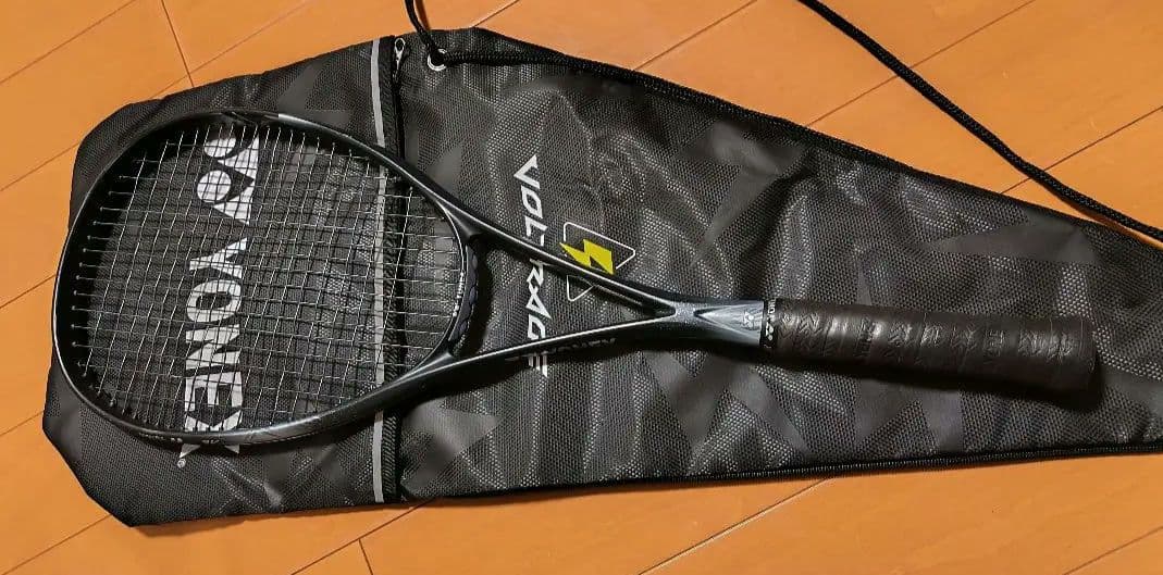 YONEX ソフトテニスラケット ボルトレイジ8V　専用ケース付
