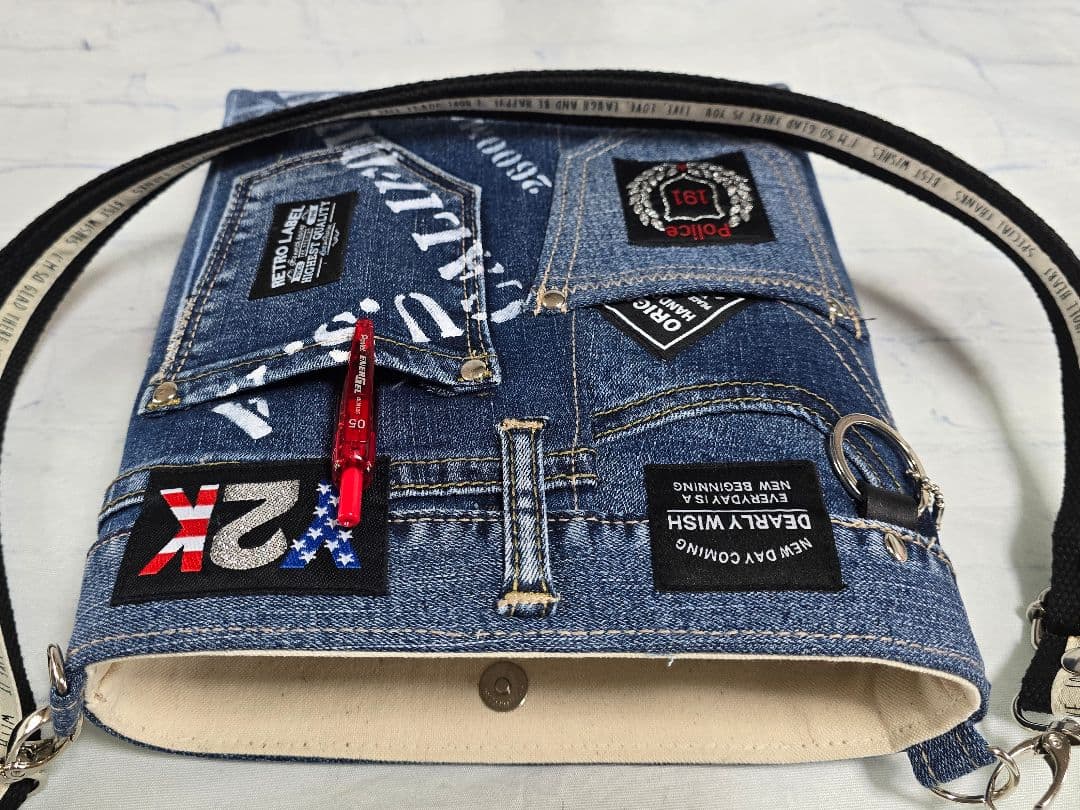 大きめ デニムリメイクバッグ ファスナー ＆ カジュアルサコッシュ 2点