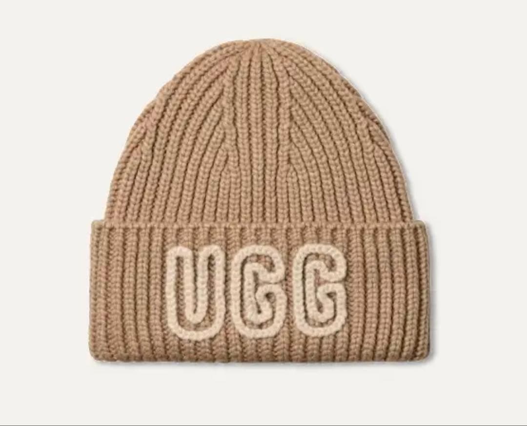 ★公式完売/大人気カラー★【UGG】ビーニー ニット帽 ユニセックス