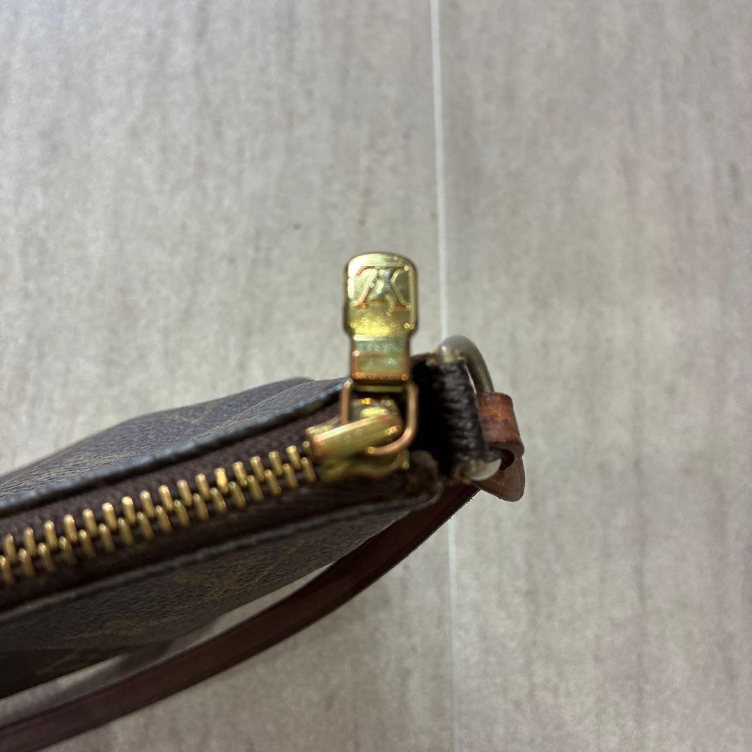 Louis Vuittonヴィトン モノグラム ポシェット アクセソワール