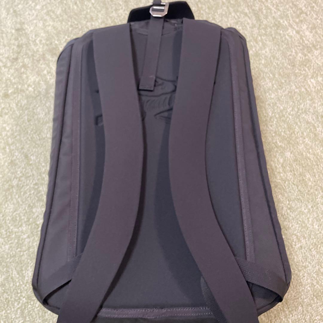 ビームスバッグ ARC'TERYX Arro 20 Bucket Bag メンズ