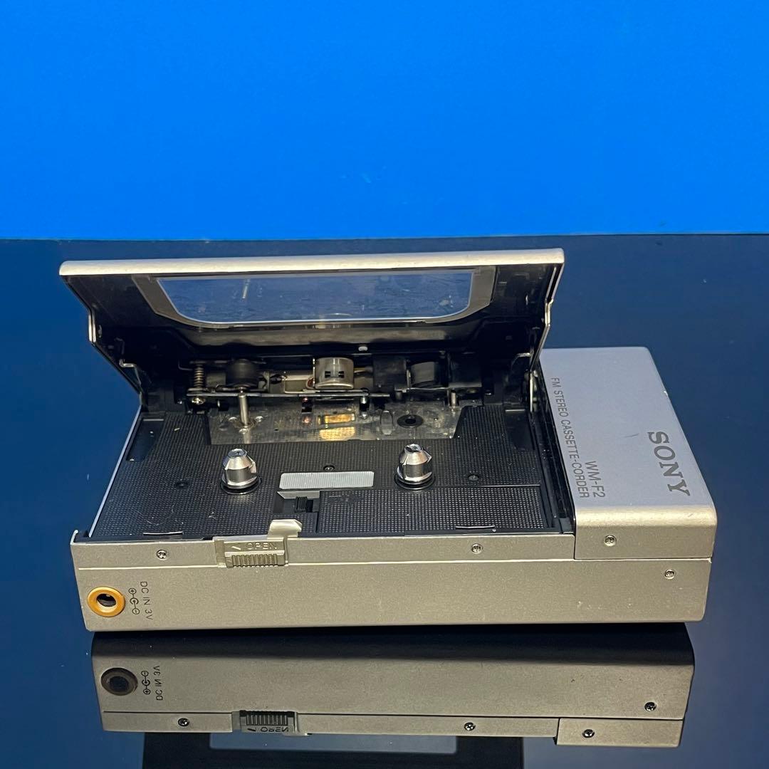SONY WM-F2 FMステレオカセットコーダー　通電のみ