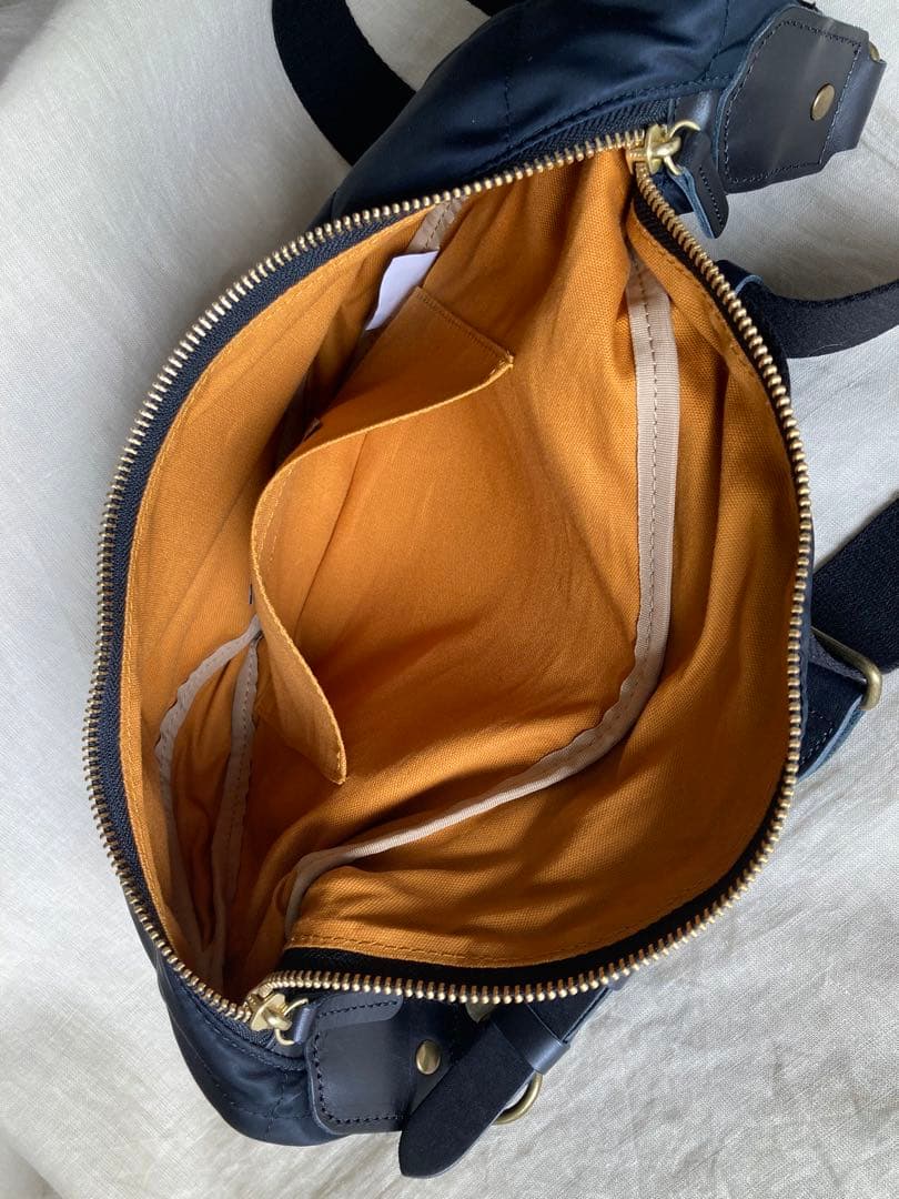 【美品】クレドラン 【ROTA ロタ ショルダーバッグ】CLEDRAN