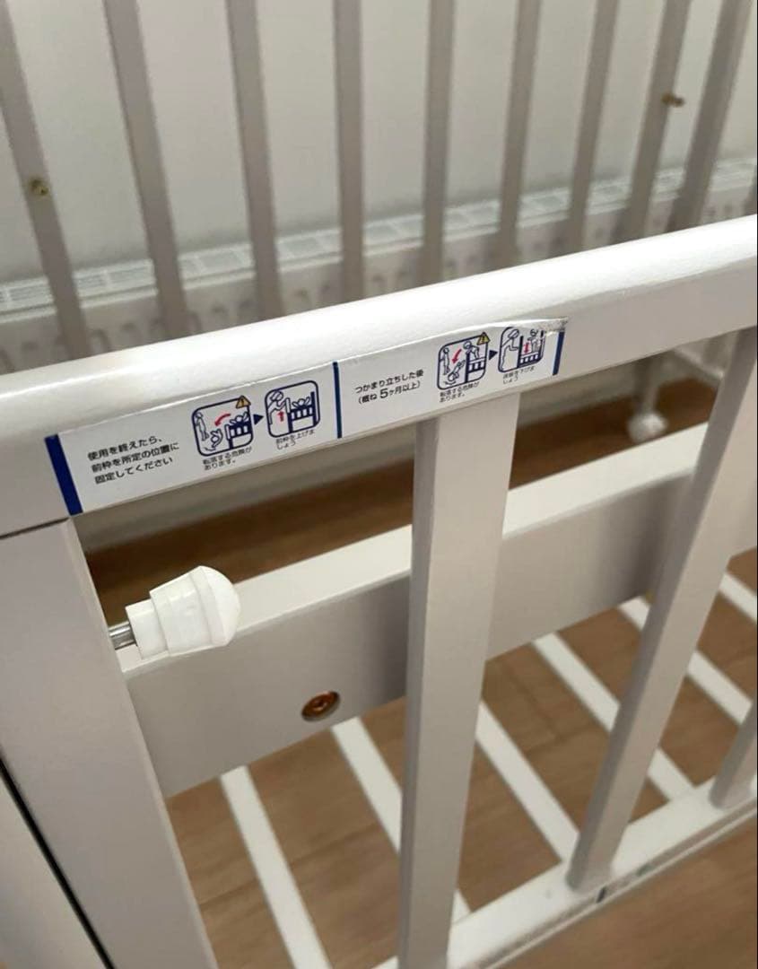 美品　ベビーベッド　マット付き