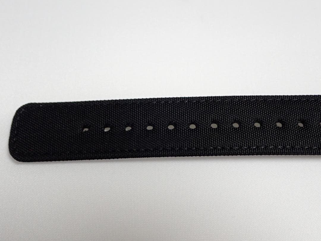 【１回だけ着用】美品 CASIO G-SHOCK DW-5600BCE-1JF