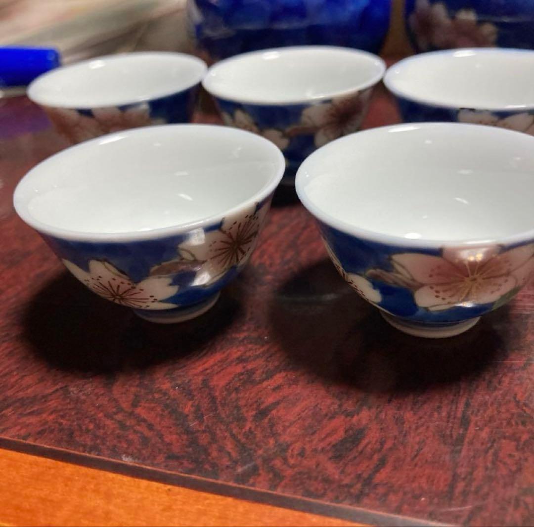 ダンボール1箱　陶器4製品➕らんたい漆器お盆