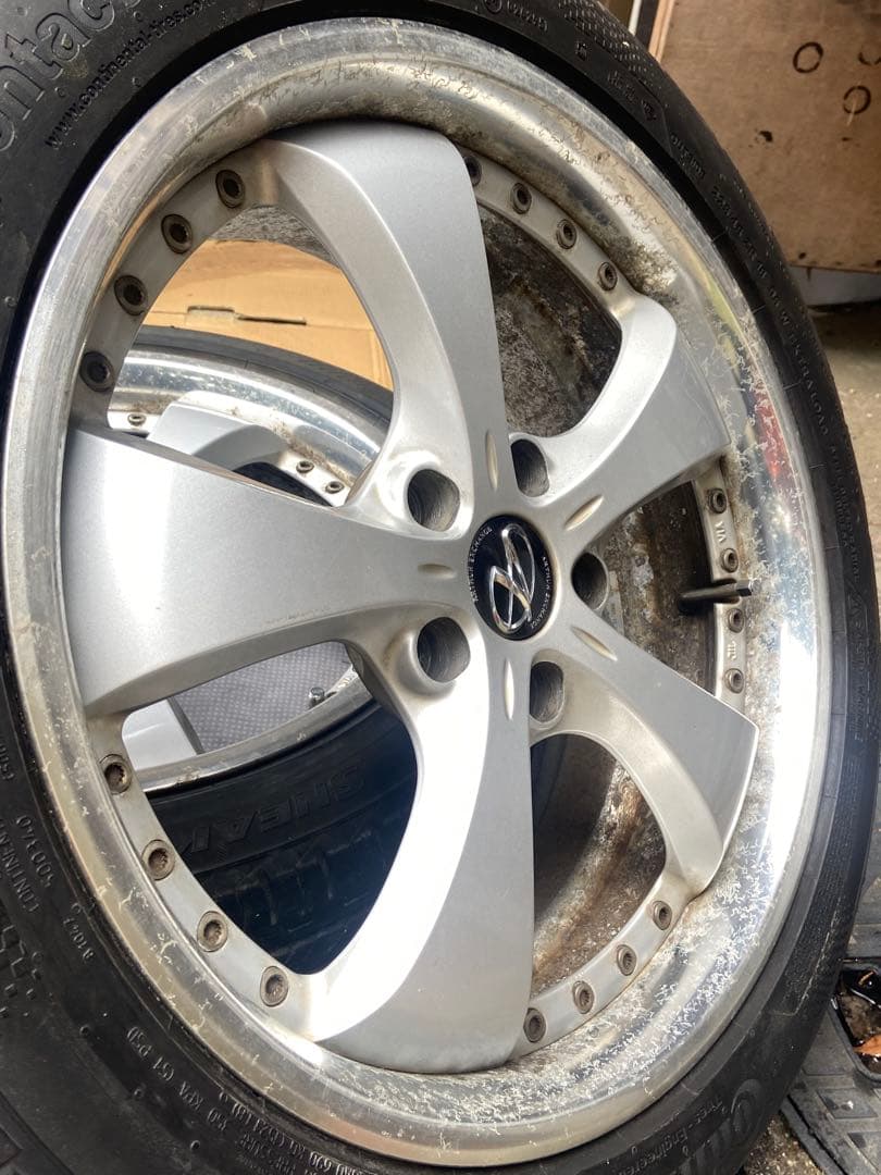 18インチアルミホイール4本