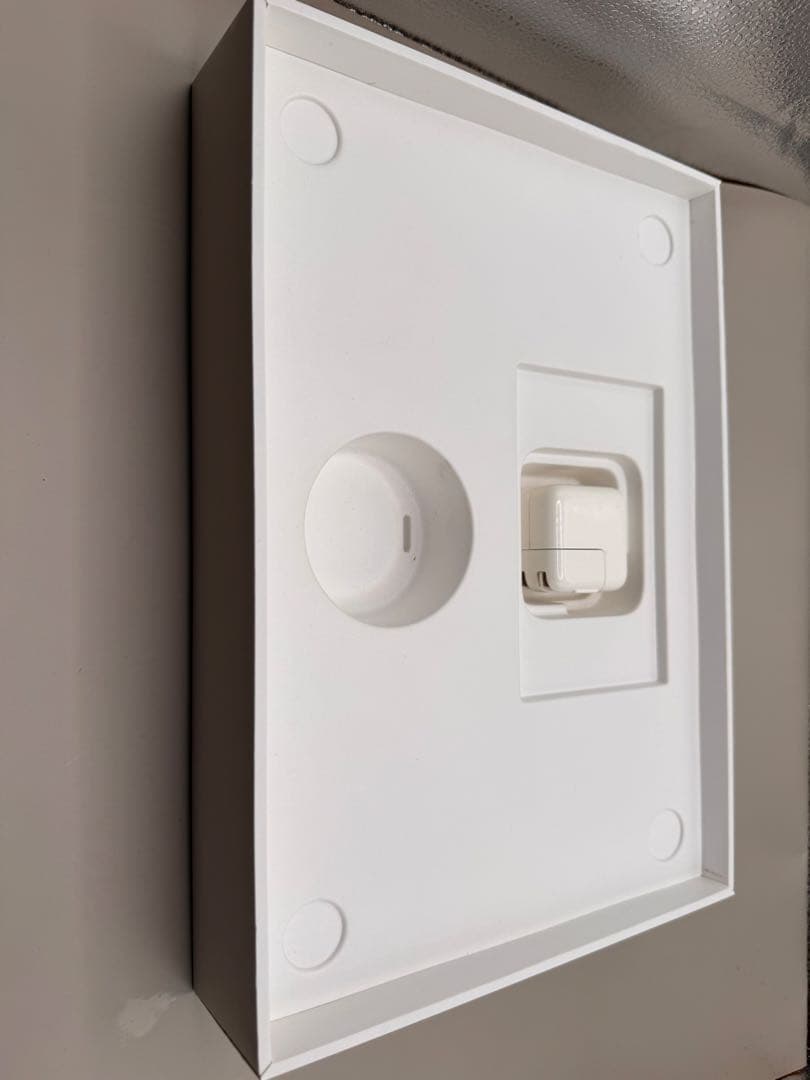 MacBook Air (M1, 2020) メモリ16G