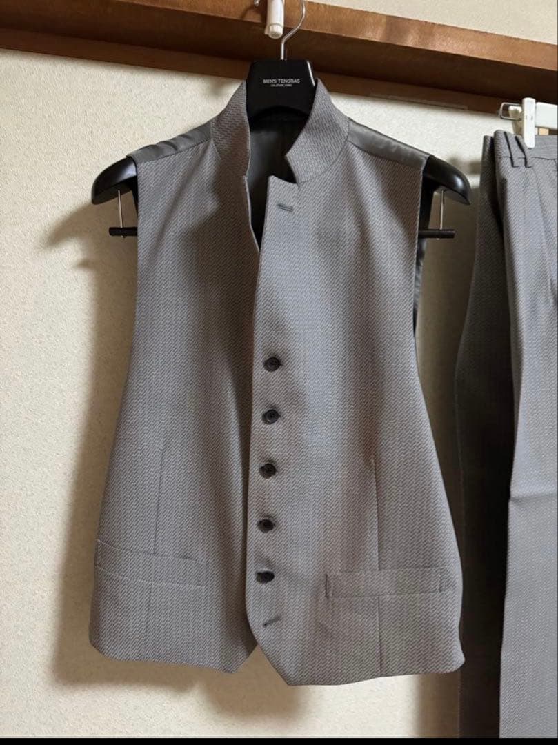 【新品未使用】MEN’S TENORAS 3BSスリーピーススーツ