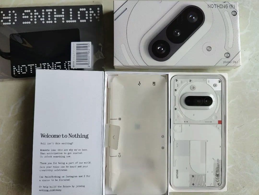 美品Nothing Phone (3a) ホワイト 付属品アクセサリー付